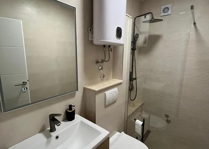 In Seget Donji * 特罗吉尔